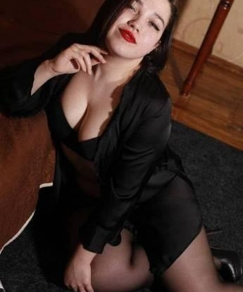 Я нежная и заботливая, всегда стараюсь создать атмосферу полного расслабления и удовольствия. Живу в Москве и готова встретиться с тобой в уютной обстановке или приехать к тебе. Мои услуги включают все, что ты можешь себе представить – от классического секса до фетиша и ролевых игр. У меня есть отличные отзывы от клиентов, которые были в полном восторге от нашей встречи. Фото со мной ты найдешь в моем профиле. Давай создадим незабываемые воспоминания вместе! 😉 4276, 32 года